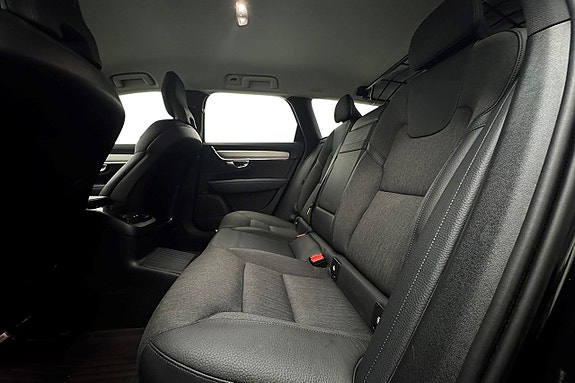 Volvo V90 14 of 30