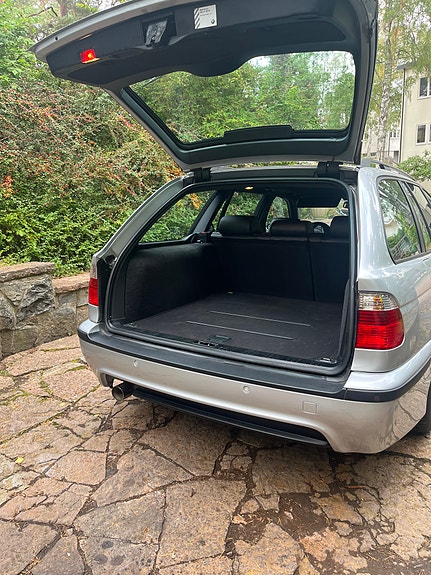 BMW 530i 7 of 9