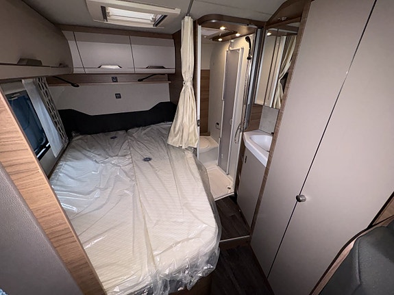 Knaus VAN TI VANSATION 550 MF 8 of 16