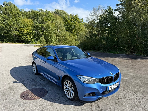 BMW 328i 4 of 16