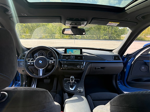 BMW 328i 15 of 16