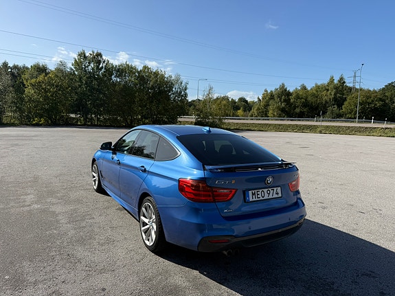 BMW 328i 8 of 16