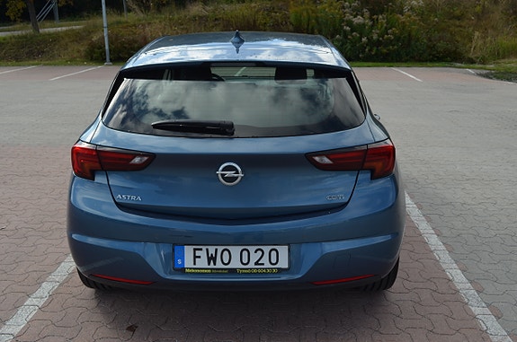 Opel Astra 4 of 23