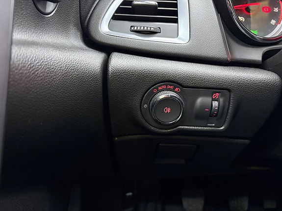 Opel Astra 18 of 19