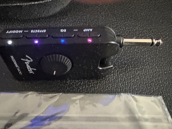 Product image 1 of 3