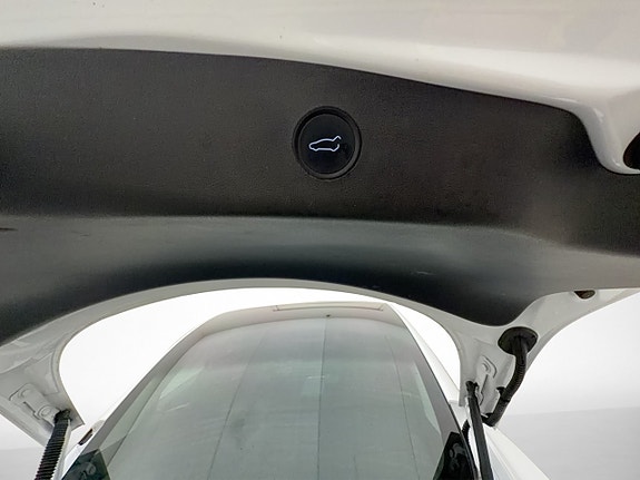 Tesla Model 3 29 of 30