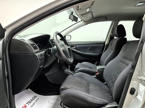 Toyota Corolla 10 of 23