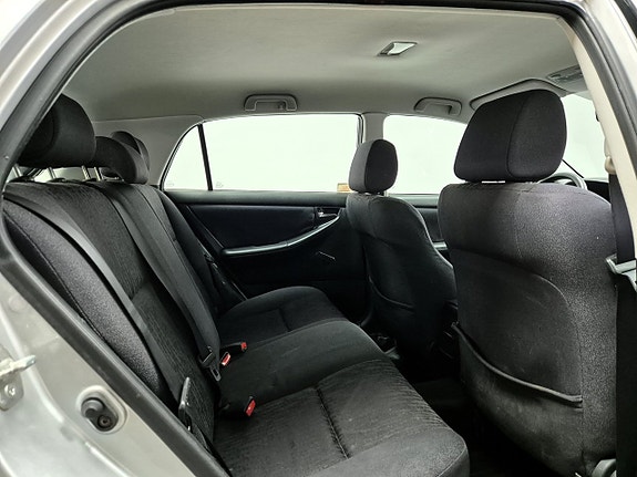 Toyota Corolla 22 of 23