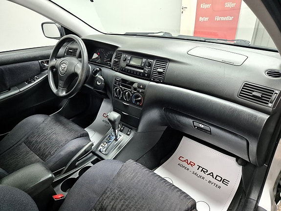 Toyota Corolla 18 of 23