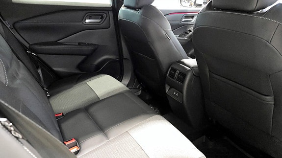 Nissan Qashqai 5 of 15