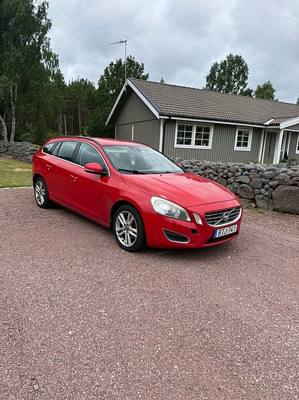 Volvo V60 7 of 7