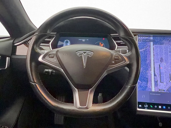 Tesla Model S 14 of 30