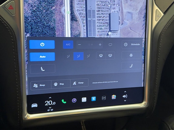 Tesla Model S 27 of 30