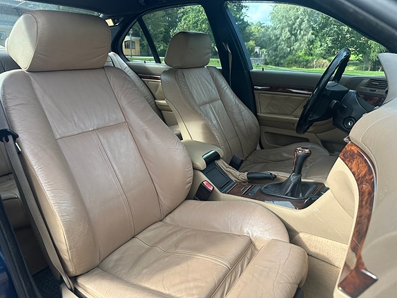 BMW 535i 11 of 11