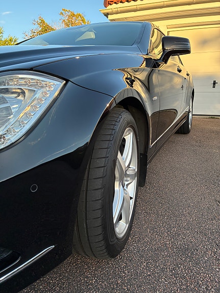 Mercedes-Benz CLS350 7 of 12