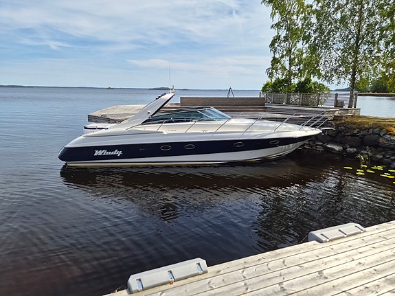 Välutrustad Windy 40 Bora med två Volvo Penta D6-350 2 of 30