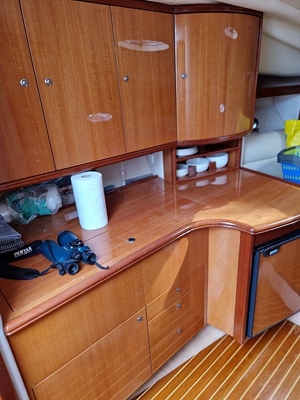 Välutrustad Windy 40 Bora med två Volvo Penta D6-350 13 of 30