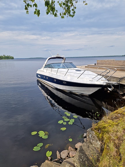 Välutrustad Windy 40 Bora med två Volvo Penta D6-350 4 of 30