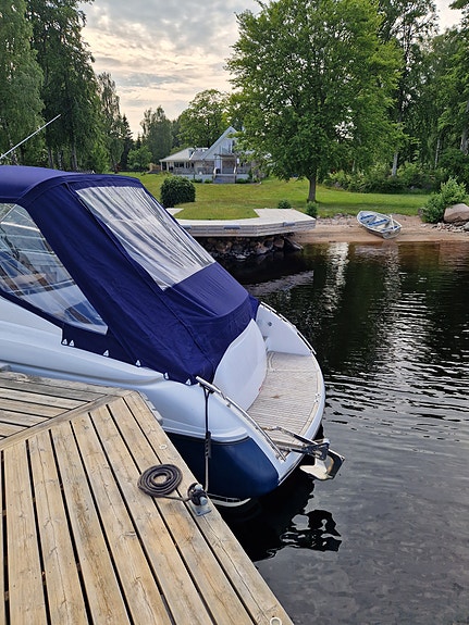 Välutrustad Windy 40 Bora med två Volvo Penta D6-350 19 of 30