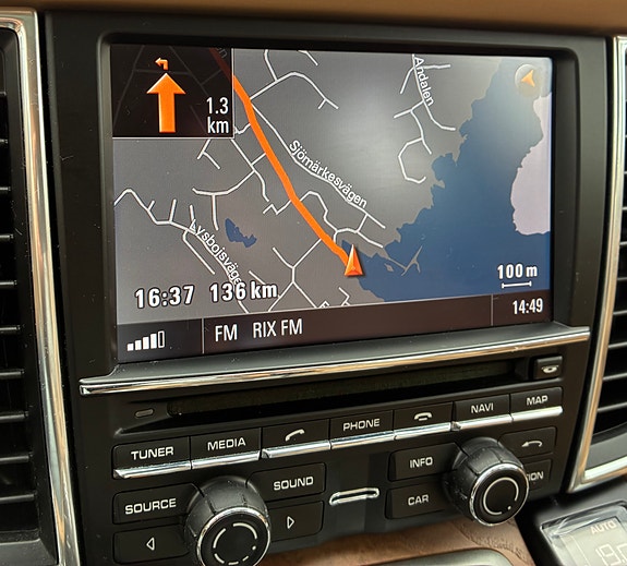 Porsche Panamera S 11 of 14