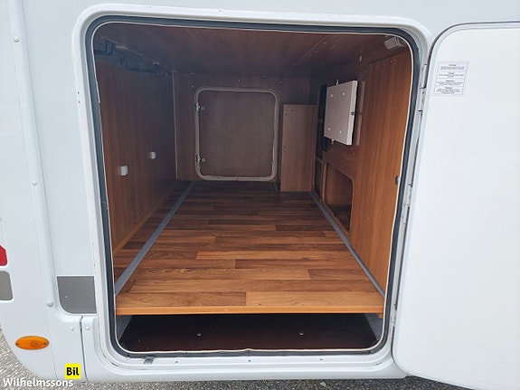 Dethleffs T 6911-4 ALDE GOLVVÄRME DRAGKROK 160HK SOLCELL 18 of 21