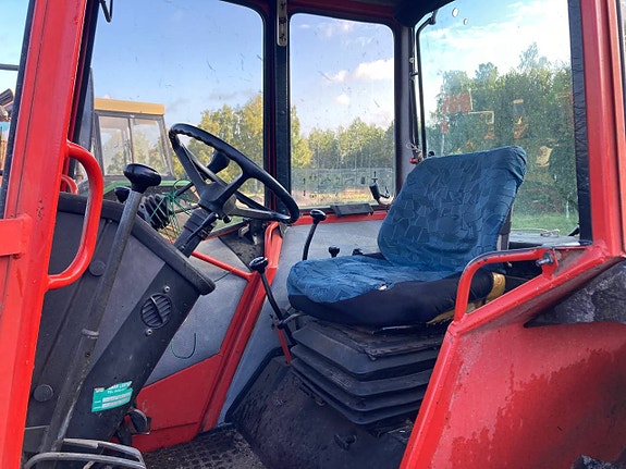 Valmet 405 med lastare 9 of 12