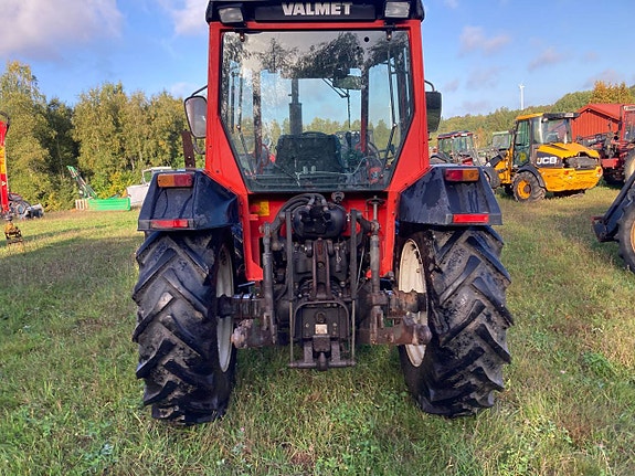 Valmet 405 med lastare 7 of 12