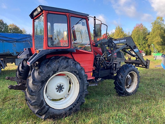 Valmet 405 med lastare 6 of 12