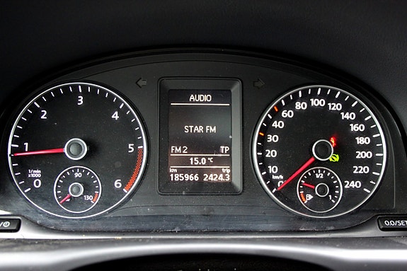 Volkswagen Touran 14 of 16