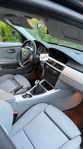 BMW 325d 8 of 10