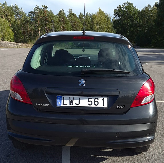Peugeot 207 4 of 8