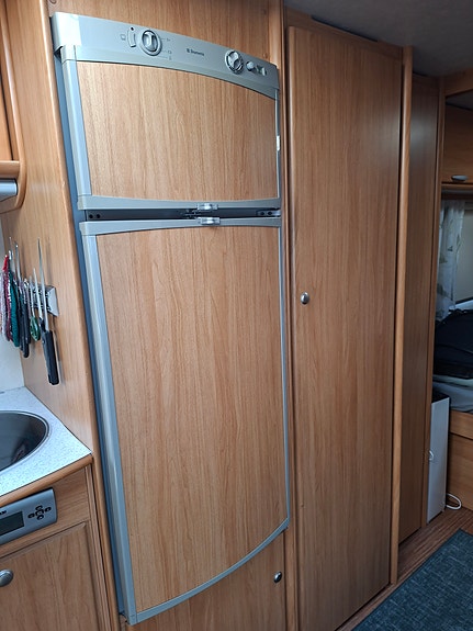 Adria Adria classica 743 up 12 of 27