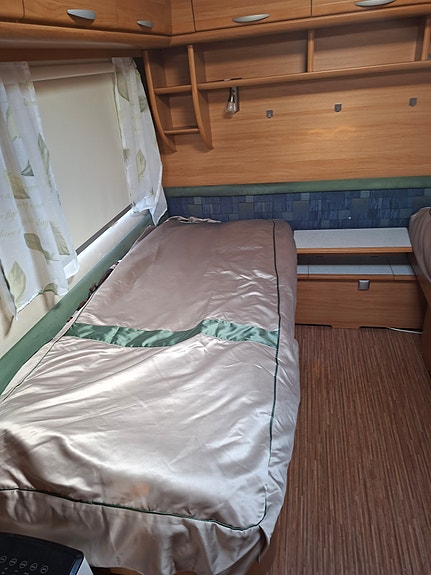 Adria Adria classica 743 up 17 of 27