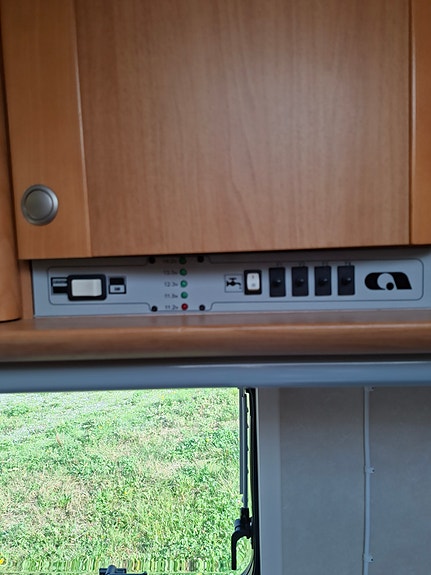 Adria Adria classica 743 up 21 of 27