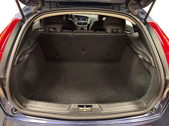 Volvo V40 Cross Country 28 of 29