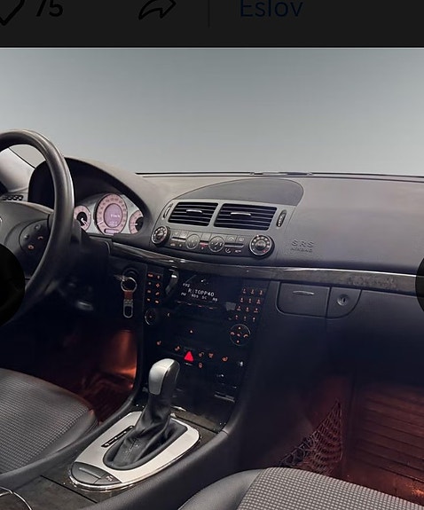 Mercedes-Benz E240 9 of 17