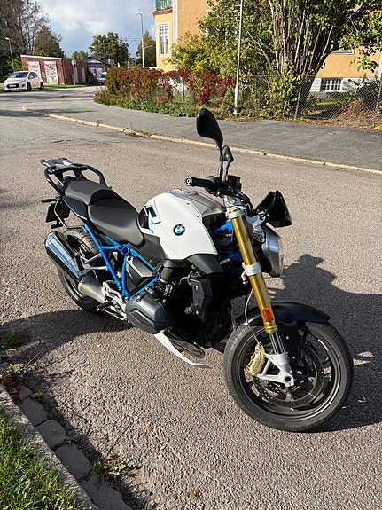 BMW R 1200 R 2 of 5