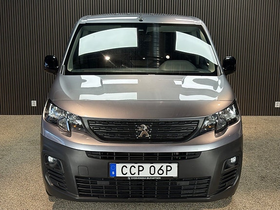 Peugeot Partner 2 of 17