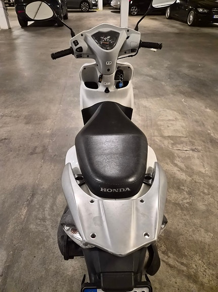 Honda NSC50 Vision 4 of 7