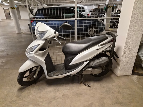 Honda NSC50 Vision 2 of 7