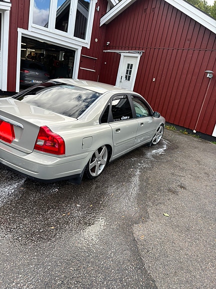 Volvo S80 6 of 12