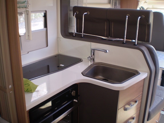 Adria Coral S 670 slt 4 of 6