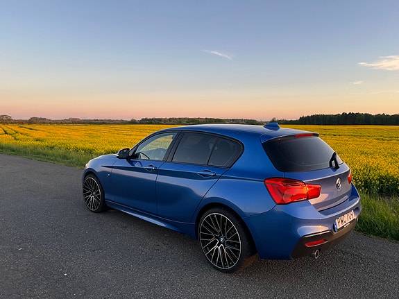 BMW 118d 2 of 9