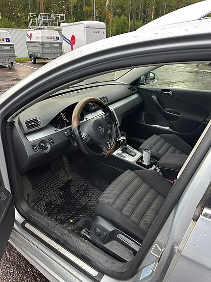 Volkswagen Passat 5 of 7