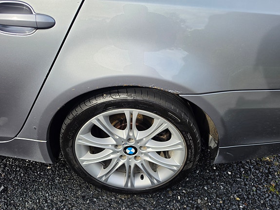 BMW 530xd 8 of 14