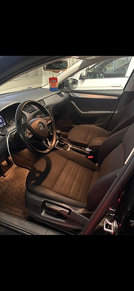 Skoda Octavia 10 of 12