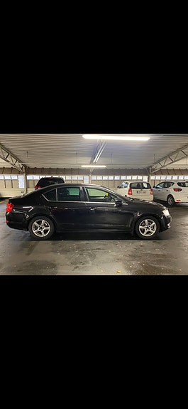 Skoda Octavia 5 of 12