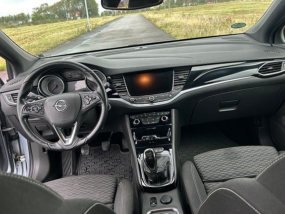 Opel Astra 6 of 8