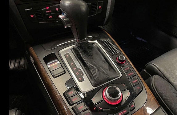 Audi A5 9 of 12