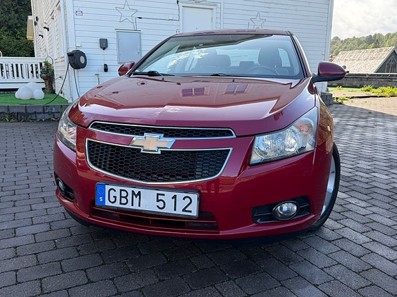 Chevrolet Cruze 7 of 30